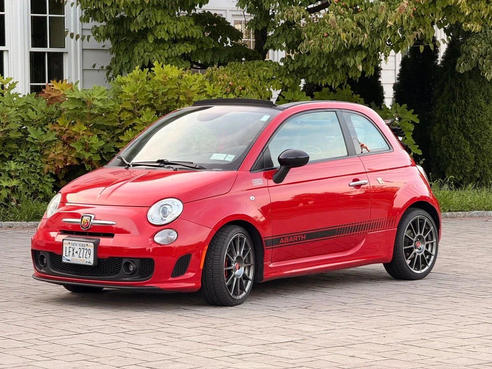 2013 Fiat Abarth 500 - Image 7 of 31