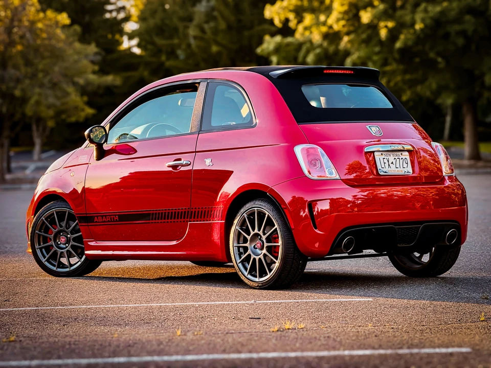 2013 Fiat Abarth 500 - Image 14 of 31