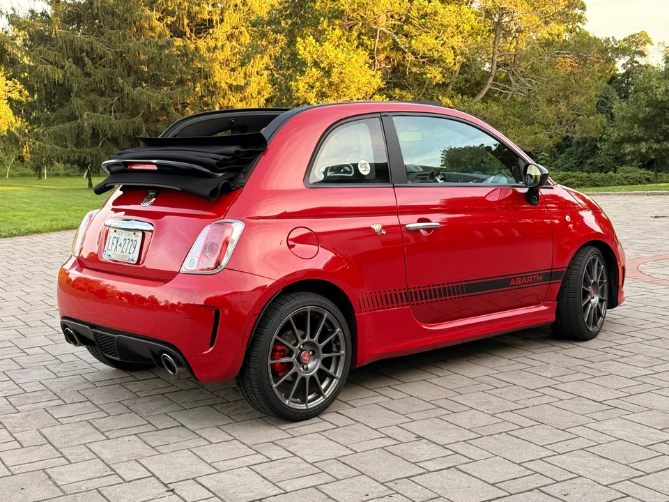 2013 Fiat Abarth 500 - Image 17 of 31