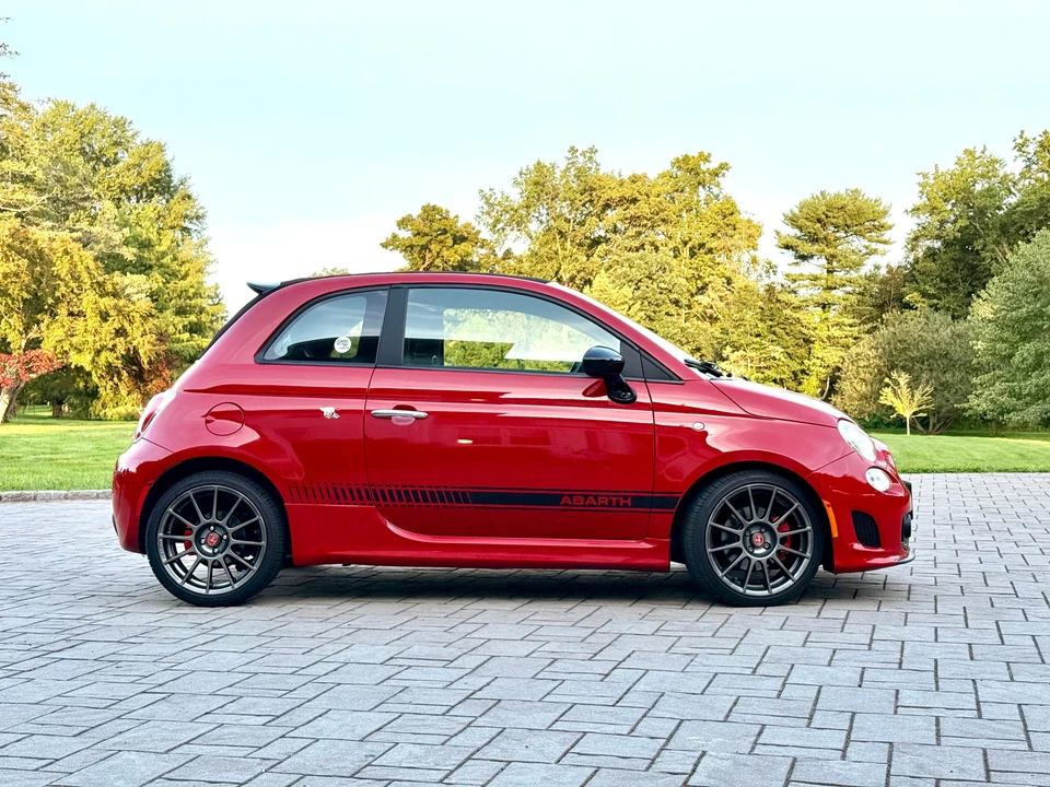 2013 Fiat Abarth 500 - Image 18 of 31