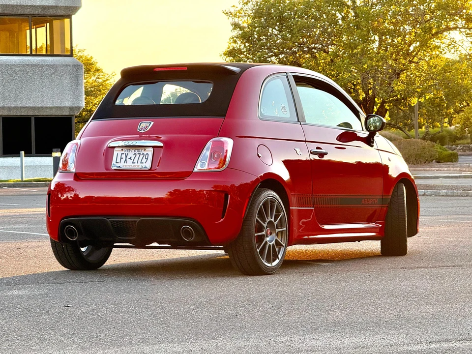 2013 Fiat Abarth 500 - Image 16 of 31