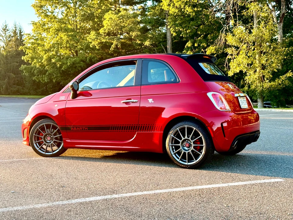 2013 Fiat Abarth 500 - Image 12 of 31
