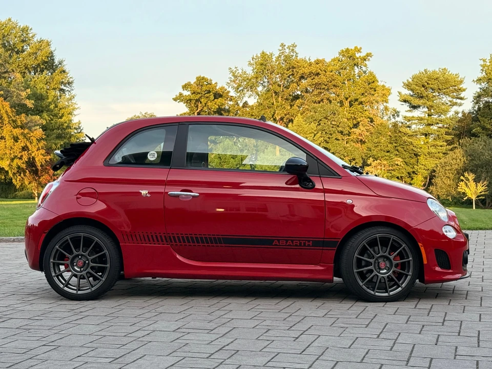 2013 Fiat Abarth 500 - Image 19 of 31