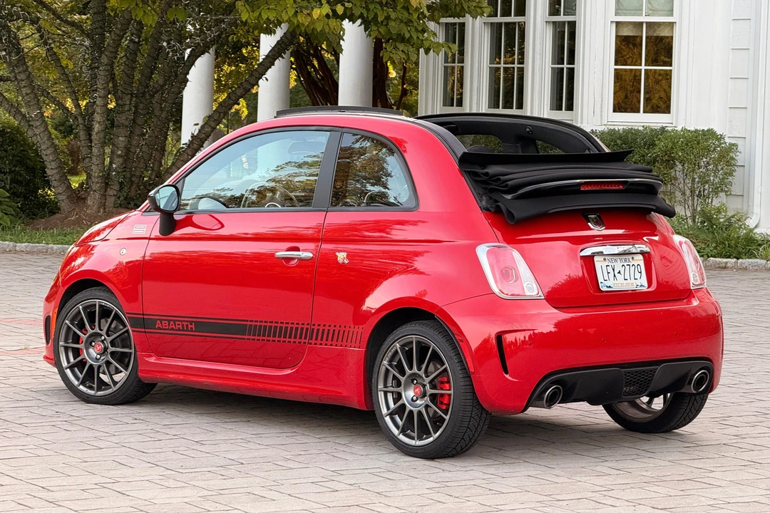 2013 Fiat Abarth 500 - Image 4 of 31