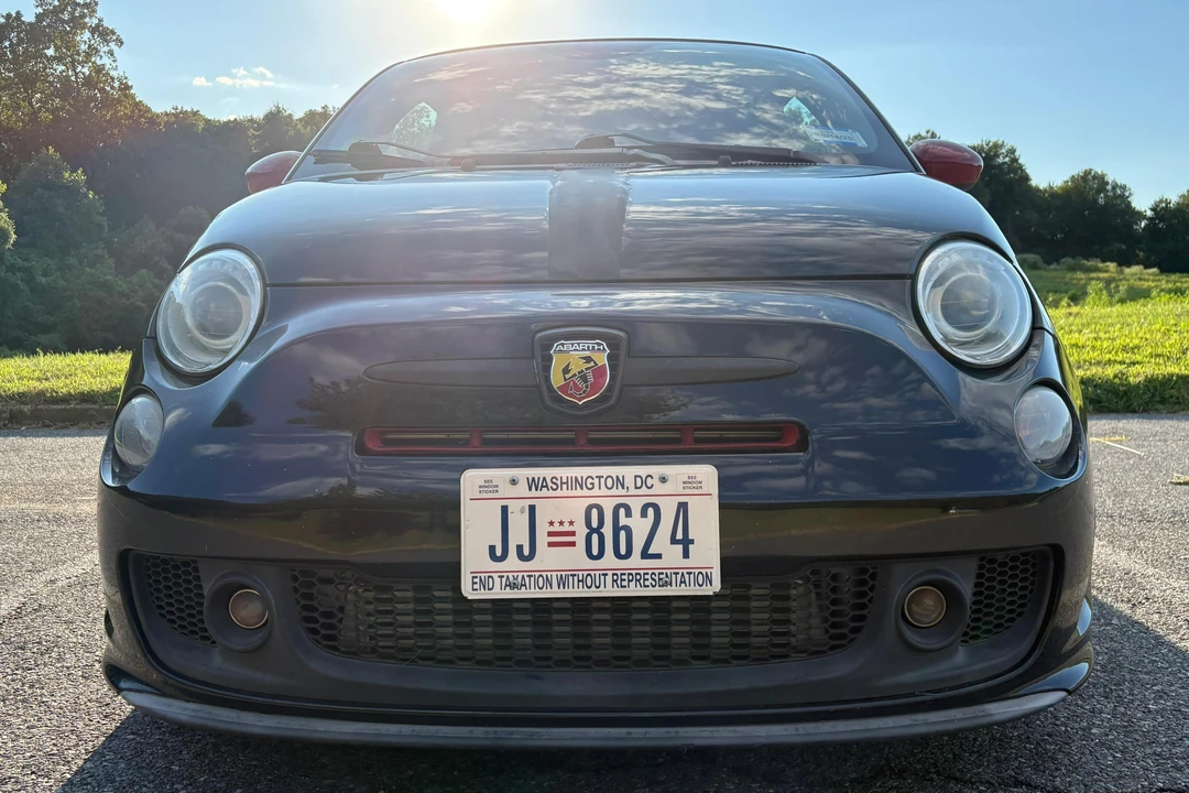 2013 Fiat Abarth 500 - Image 2 of 31