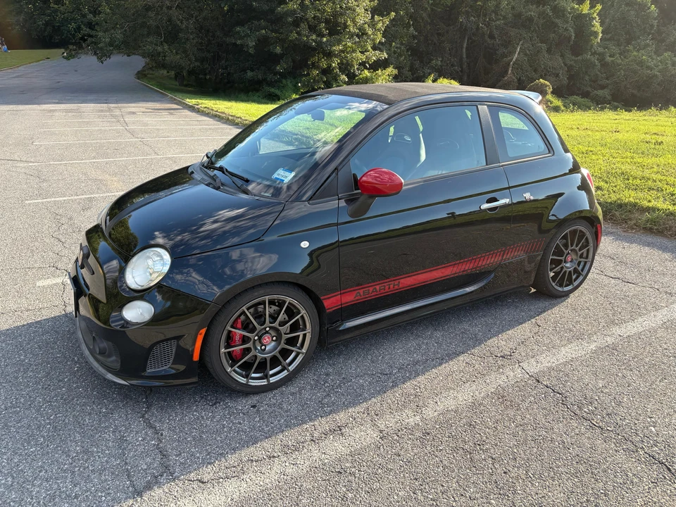 2013 Fiat Abarth 500 - Image 8 of 31