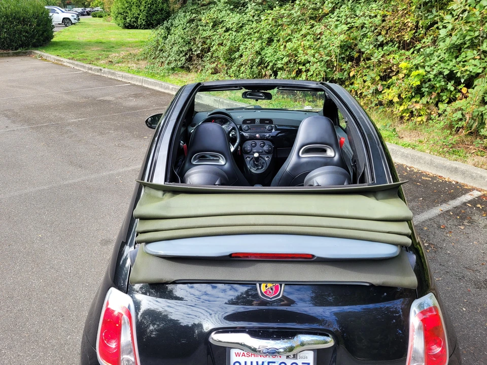 2013 Fiat Abarth 500 - Image 14 of 31
