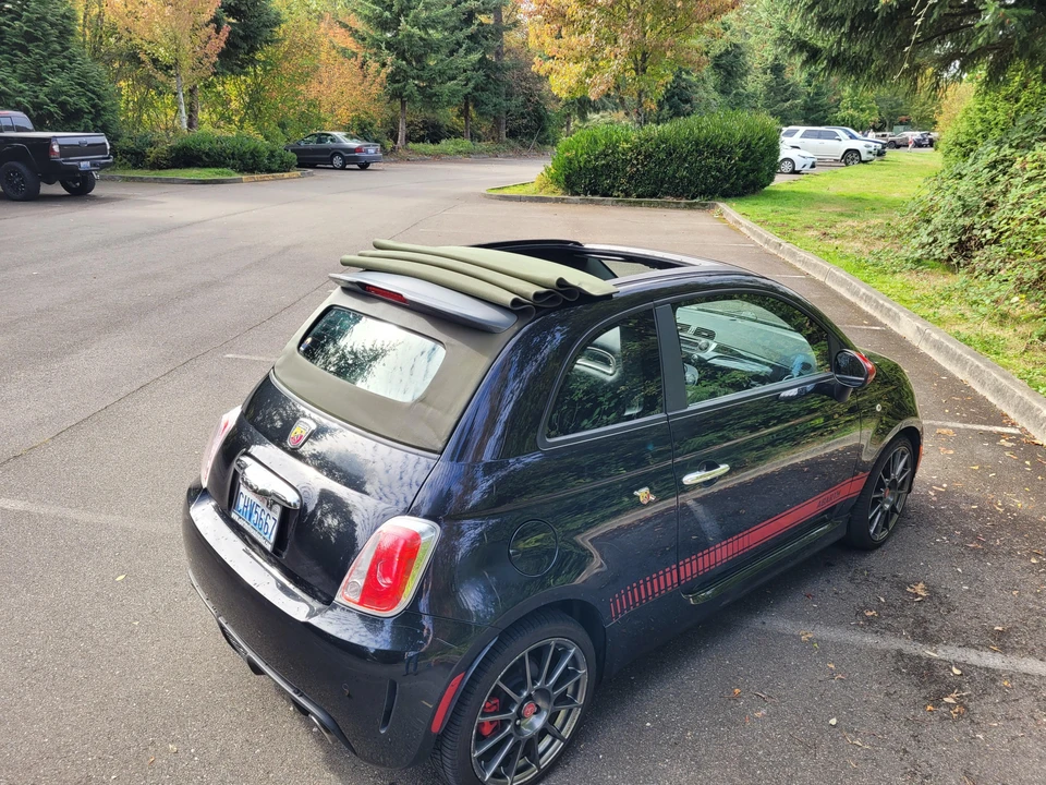 2013 Fiat Abarth 500 - Image 15 of 31