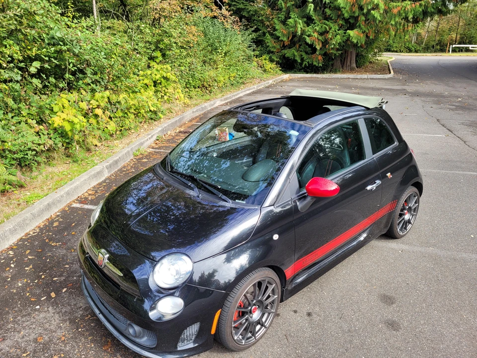 2013 Fiat Abarth 500 - Image 8 of 31