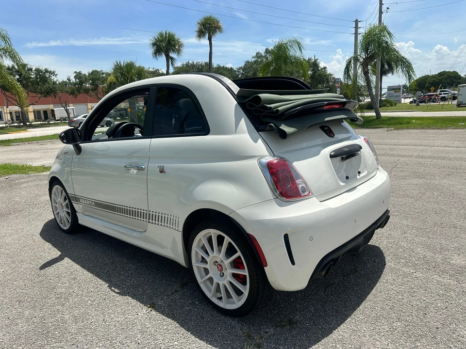 2013 Fiat Abarth 500 - Image 16 of 31
