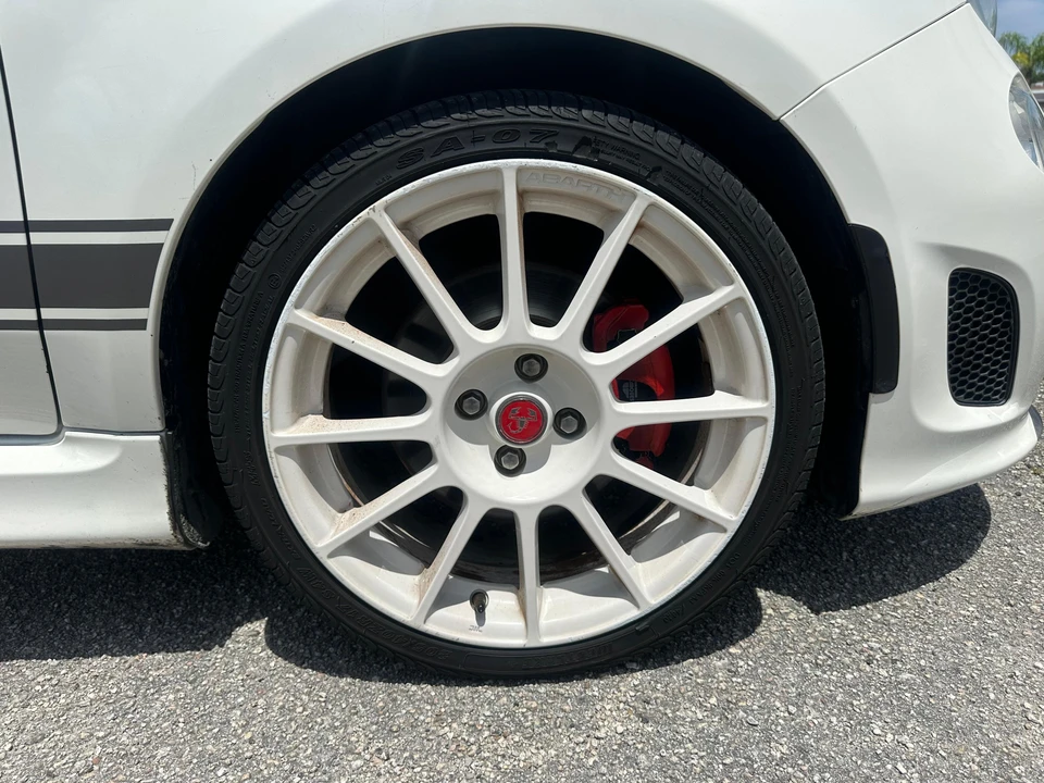 2013 Fiat Abarth 500 - Image 31 of 31