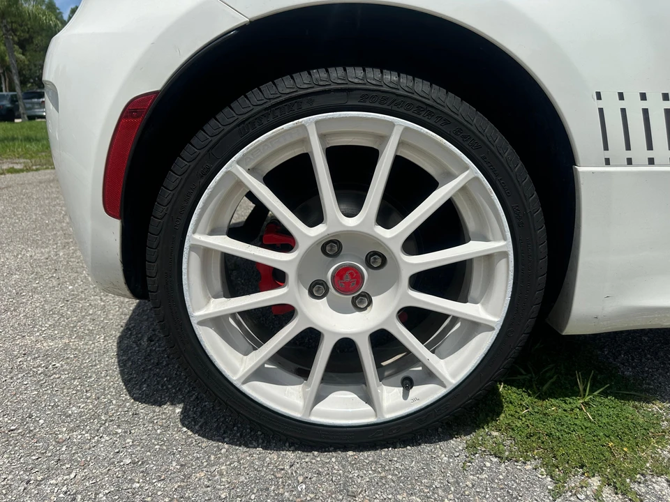 2013 Fiat Abarth 500 - Image 30 of 31