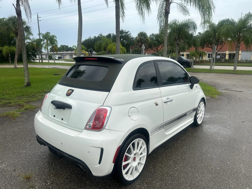 2013 Fiat Abarth 500 - Image 9 of 31