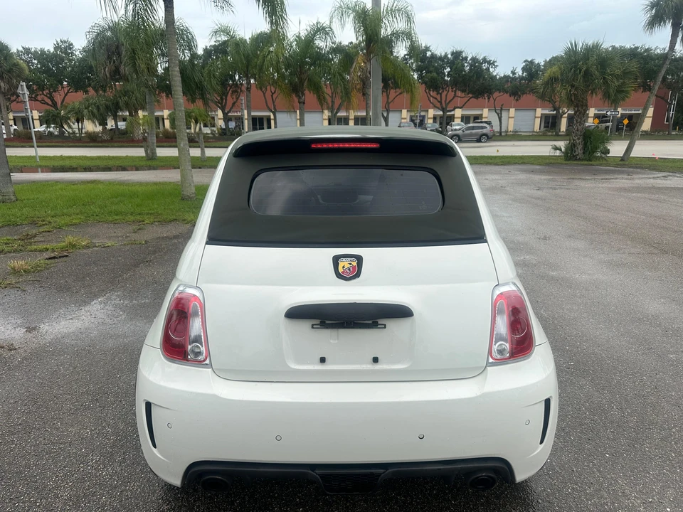 2013 Fiat Abarth 500 - Image 8 of 31