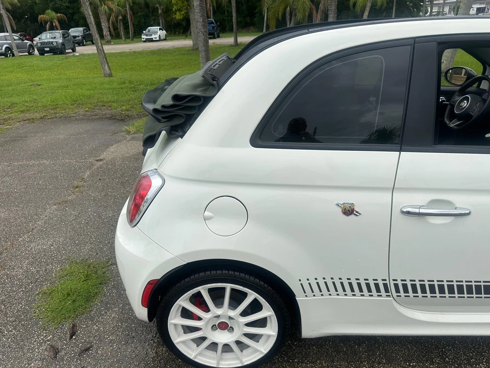 2013 Fiat Abarth 500 - Image 21 of 31