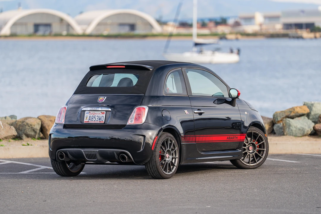 2013 Fiat Abarth 500 - Image 14 of 31