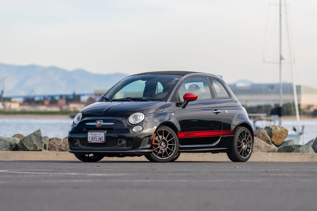 2013 Fiat Abarth 500 - Image 7 of 31