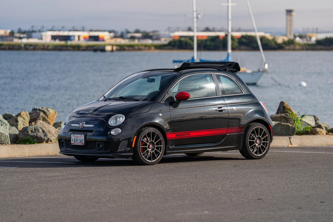 2013 Fiat Abarth 500 - Image 24 of 31