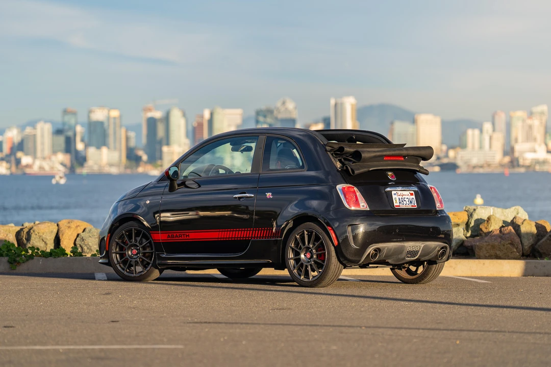 2013 Fiat Abarth 500 - Image 26 of 31