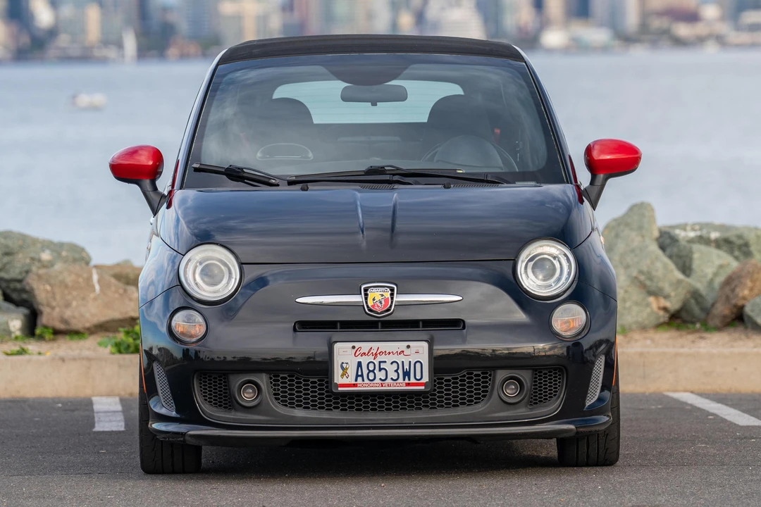 2013 Fiat Abarth 500 - Image 2 of 31