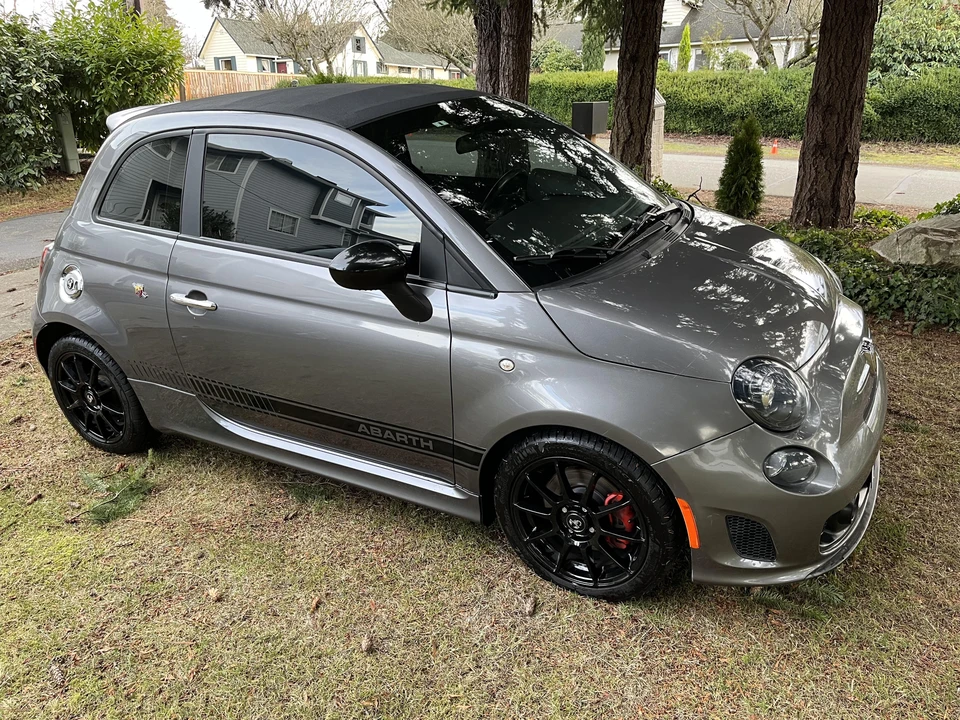 2013 Fiat Abarth 500 - Image 9 of 31