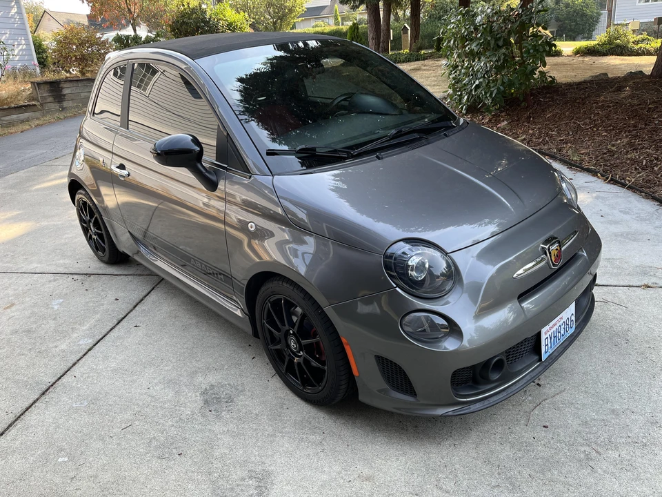 2013 Fiat Abarth 500 - Image 10 of 31