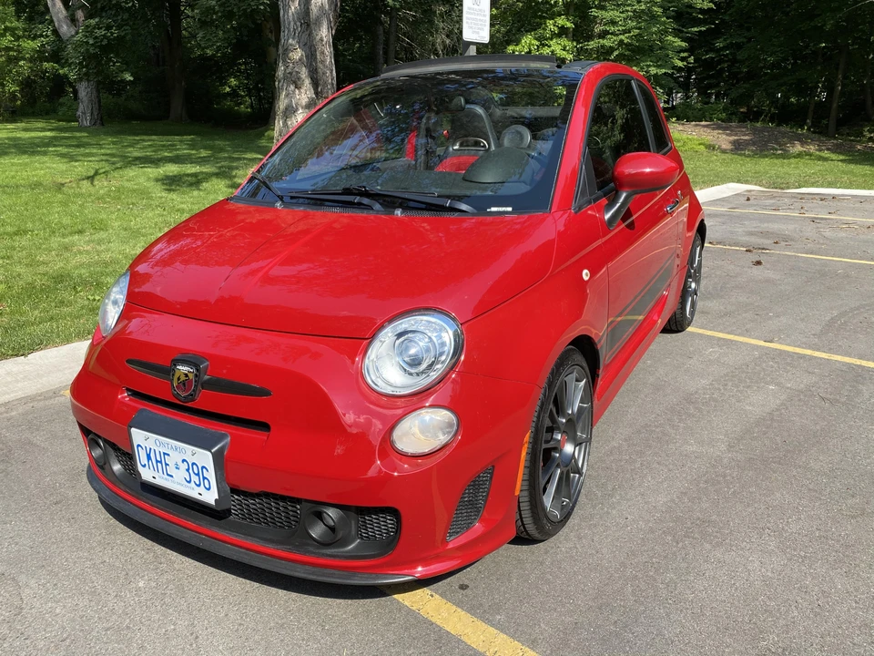 2013 Fiat Abarth 500 - Image 2 of 31