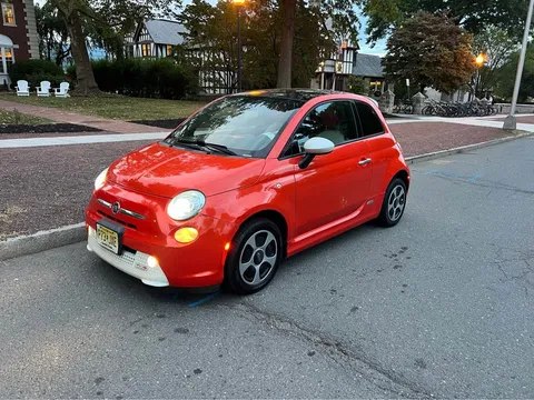 2013 Fiat 500E Hatchback 2D
