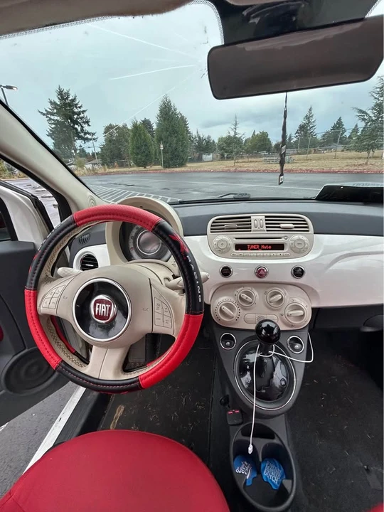 2013 Fiat 500 - Image 9 of 10