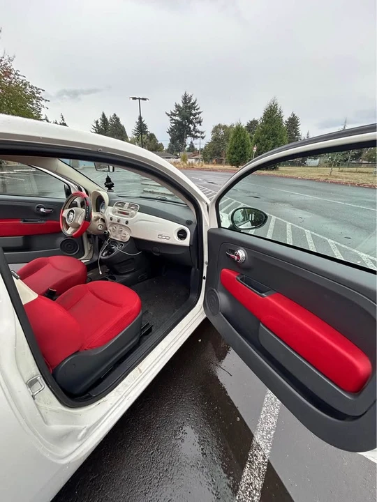 2013 Fiat 500 - Image 8 of 10