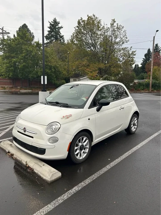 2013 Fiat 500 - Image 4 of 11