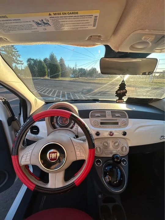 2013 Fiat 500 - Image 9 of 11