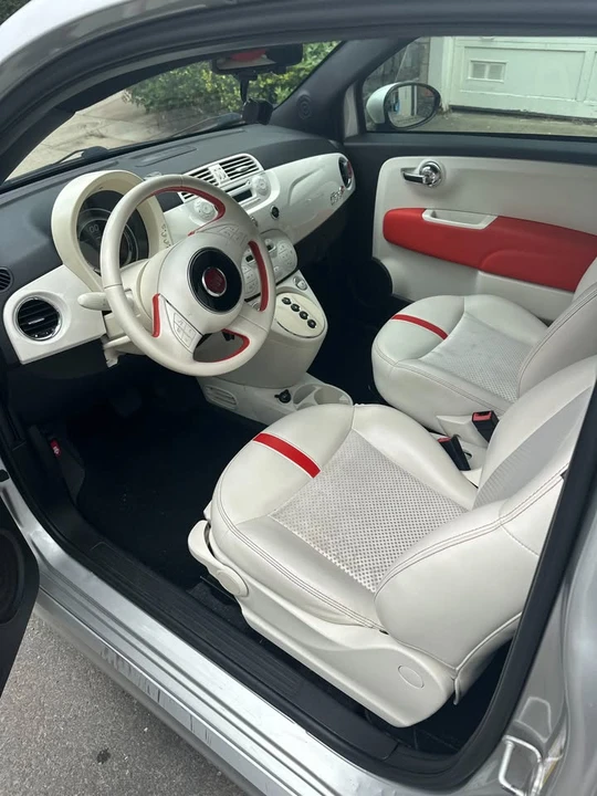 2013 Fiat 500 - Image 2 of 3