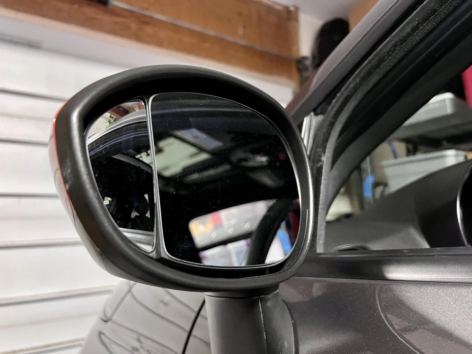 2013 Fiat 500e - Image 27 of 29