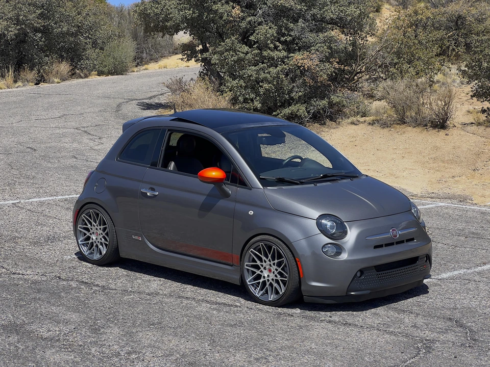 2013 Fiat 500e - Image 13 of 29