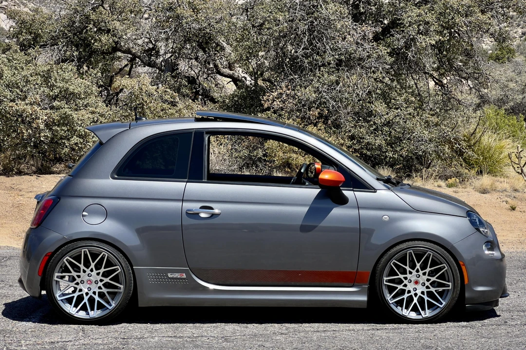 2013 Fiat 500e - Image 3 of 29