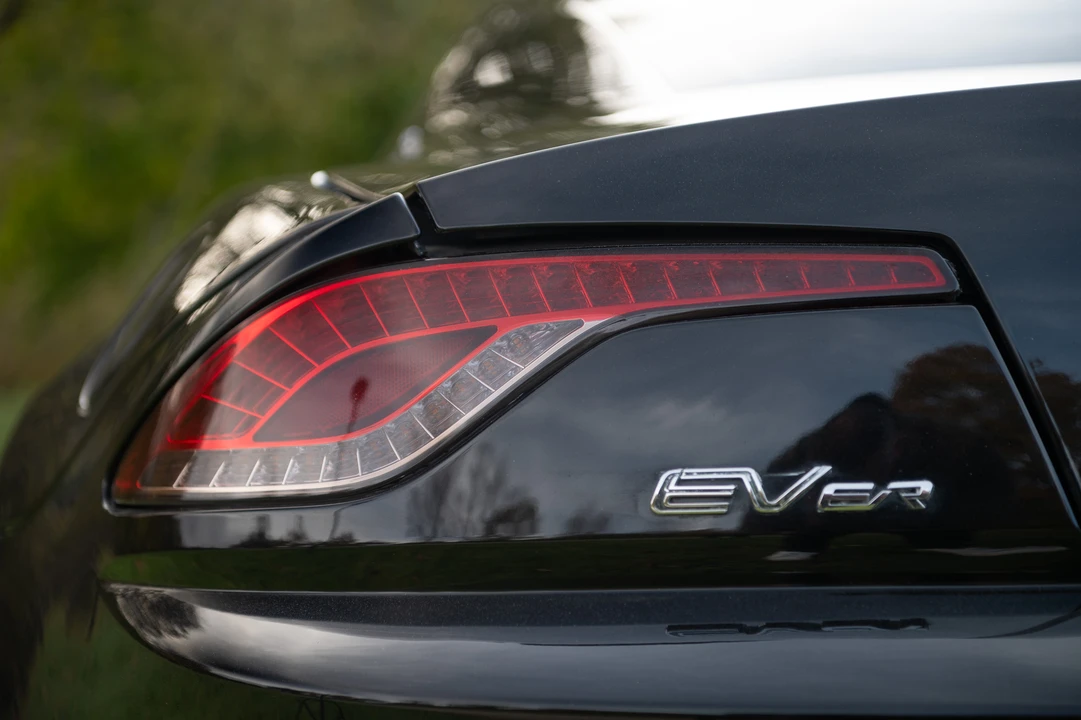 2012 Fisker Karma - Image 15 of 31
