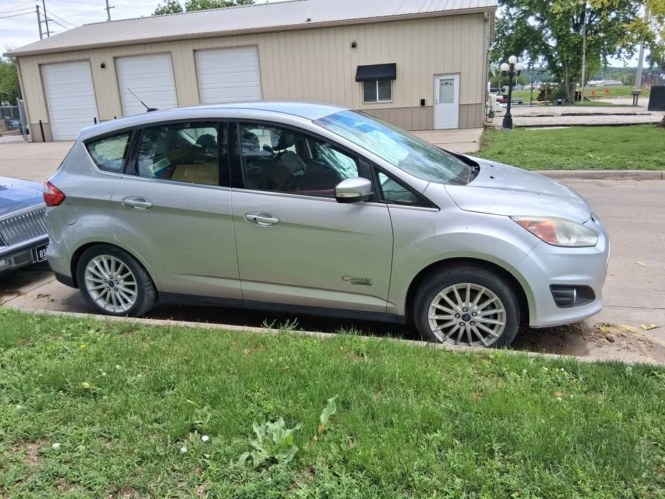 2013 Ford C-Max - Image 2 of 8