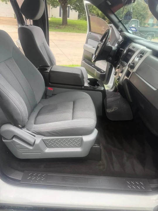 2013 Ford Econoline Van - Image 8 of 9