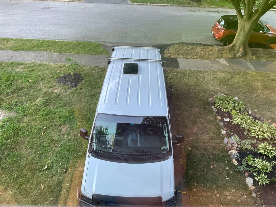 2013 Ford Econoline Van - Image 26 of 31