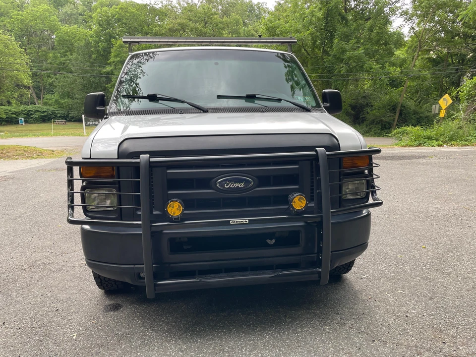 2013 Ford Econoline Van - Image 6 of 31