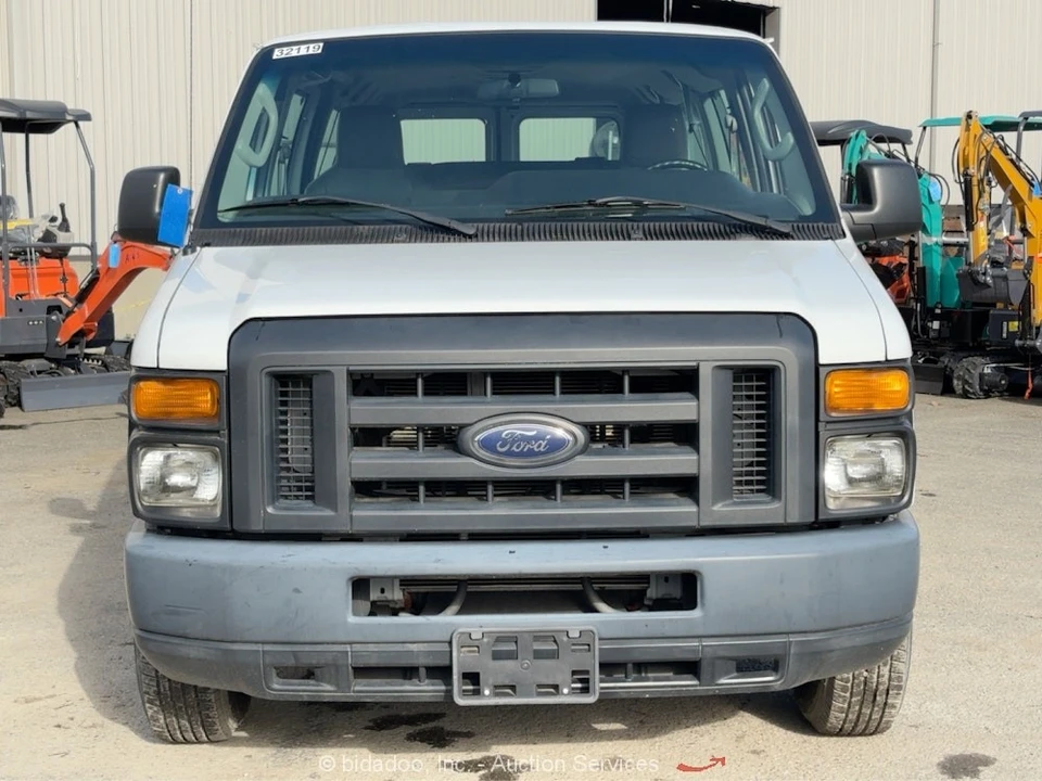 2013 Ford Econoline Van - Image 7 of 12