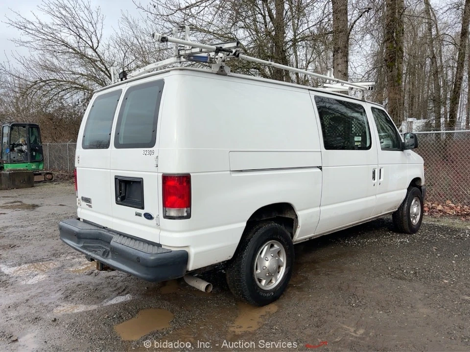2013 Ford Econoline Van - Image 4 of 12