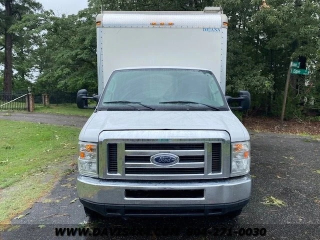 2013 Ford Econoline Van - Image 2 of 12