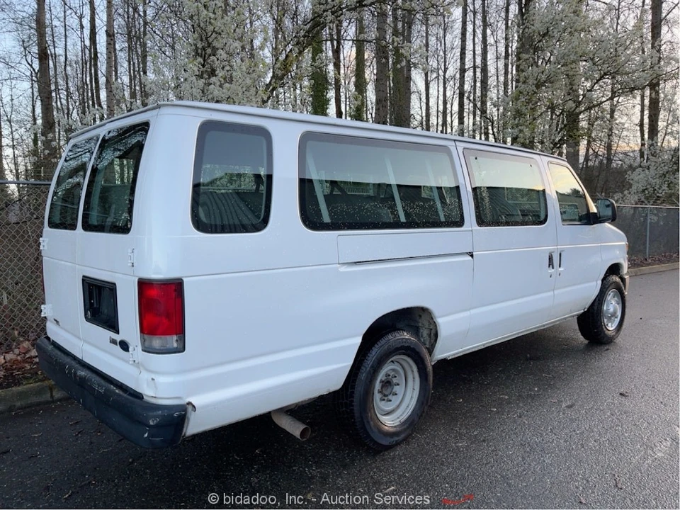 2013 Ford Econoline Van - Image 4 of 12