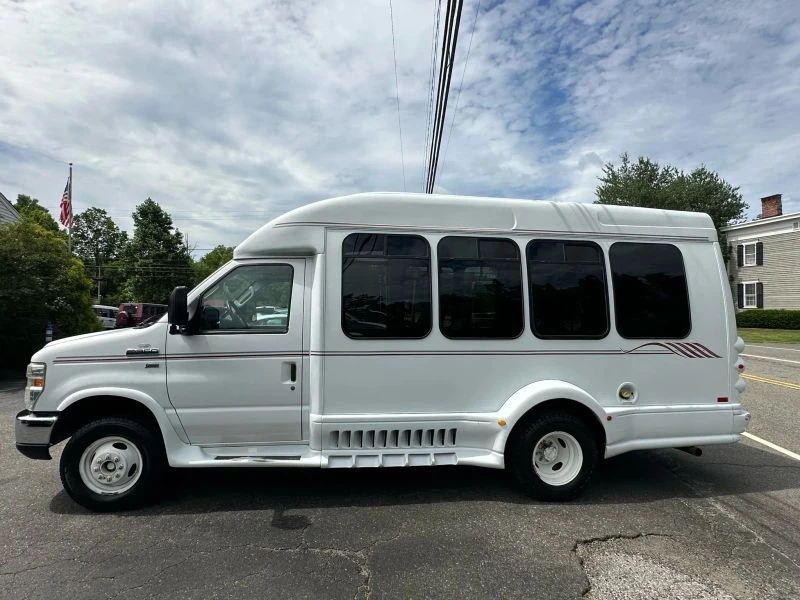 2013 Ford Econoline Van - Image 7 of 12