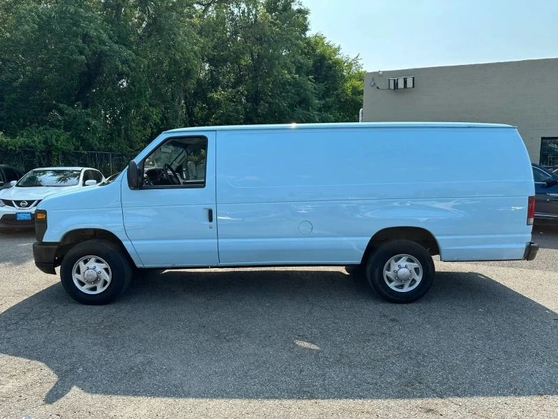 2013 Ford Econoline Van - Image 7 of 12