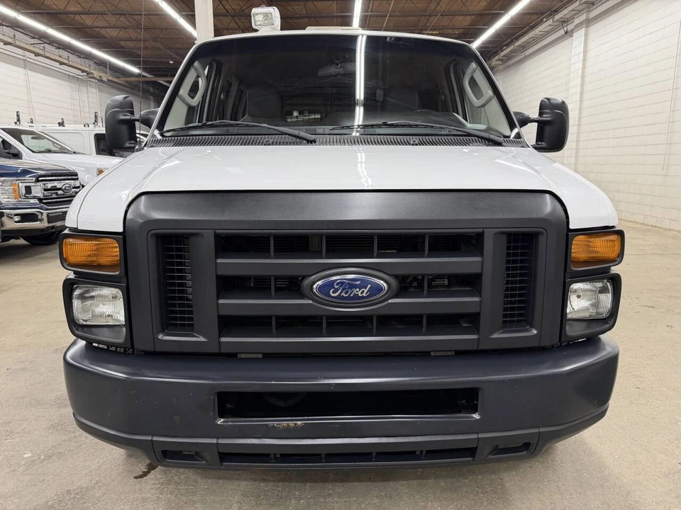 2013 Ford Econoline Van - Image 13 of 21