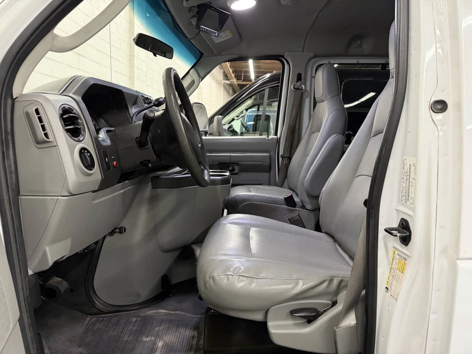 2013 Ford Econoline Van - Image 7 of 21