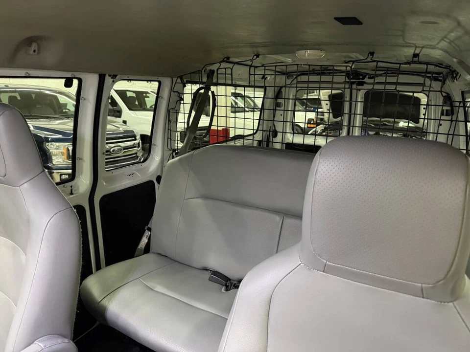 2013 Ford Econoline Van - Image 8 of 12